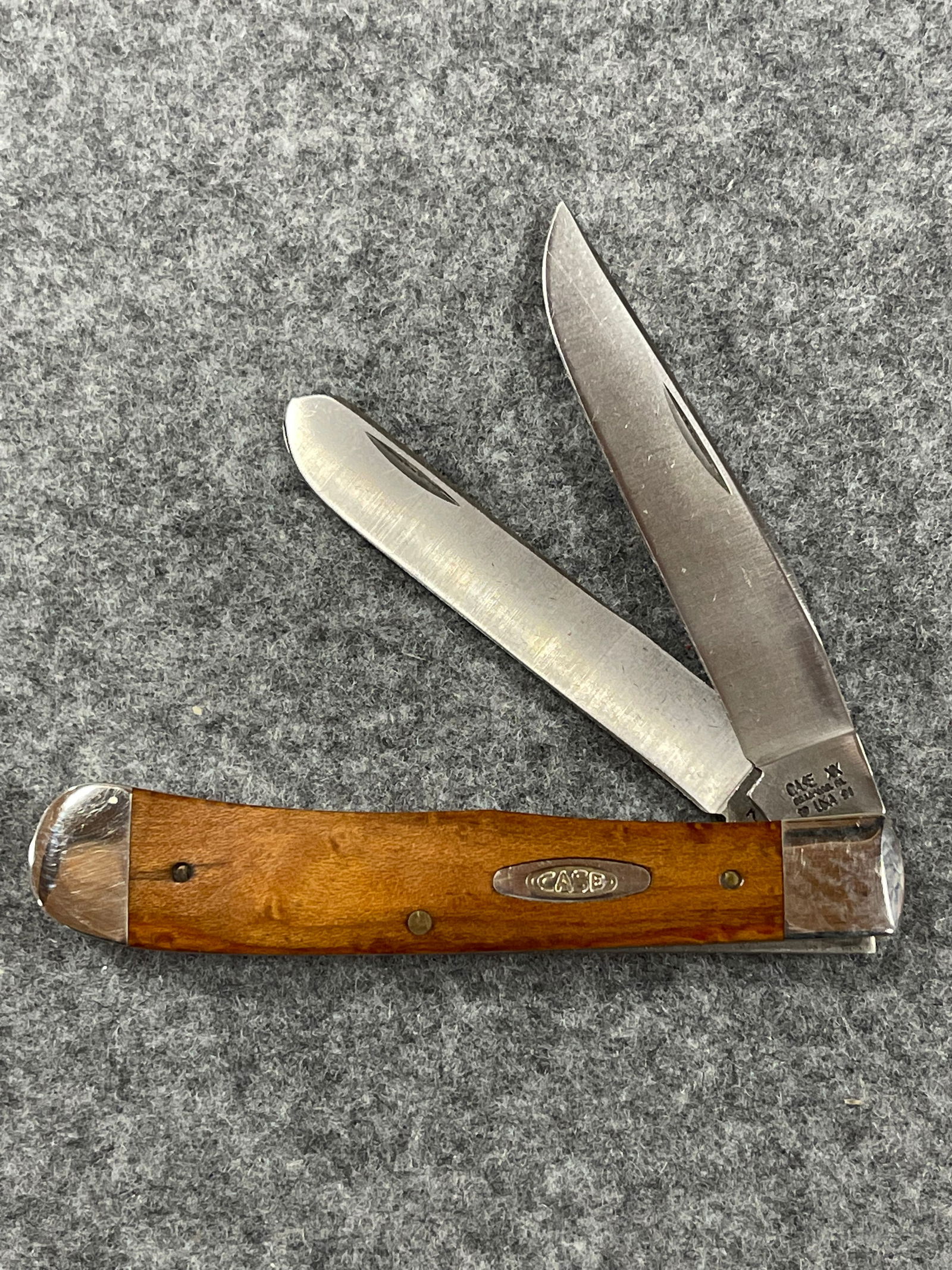 CASE XX STAG HANDLE POCKET KNIFE: NO. 06247