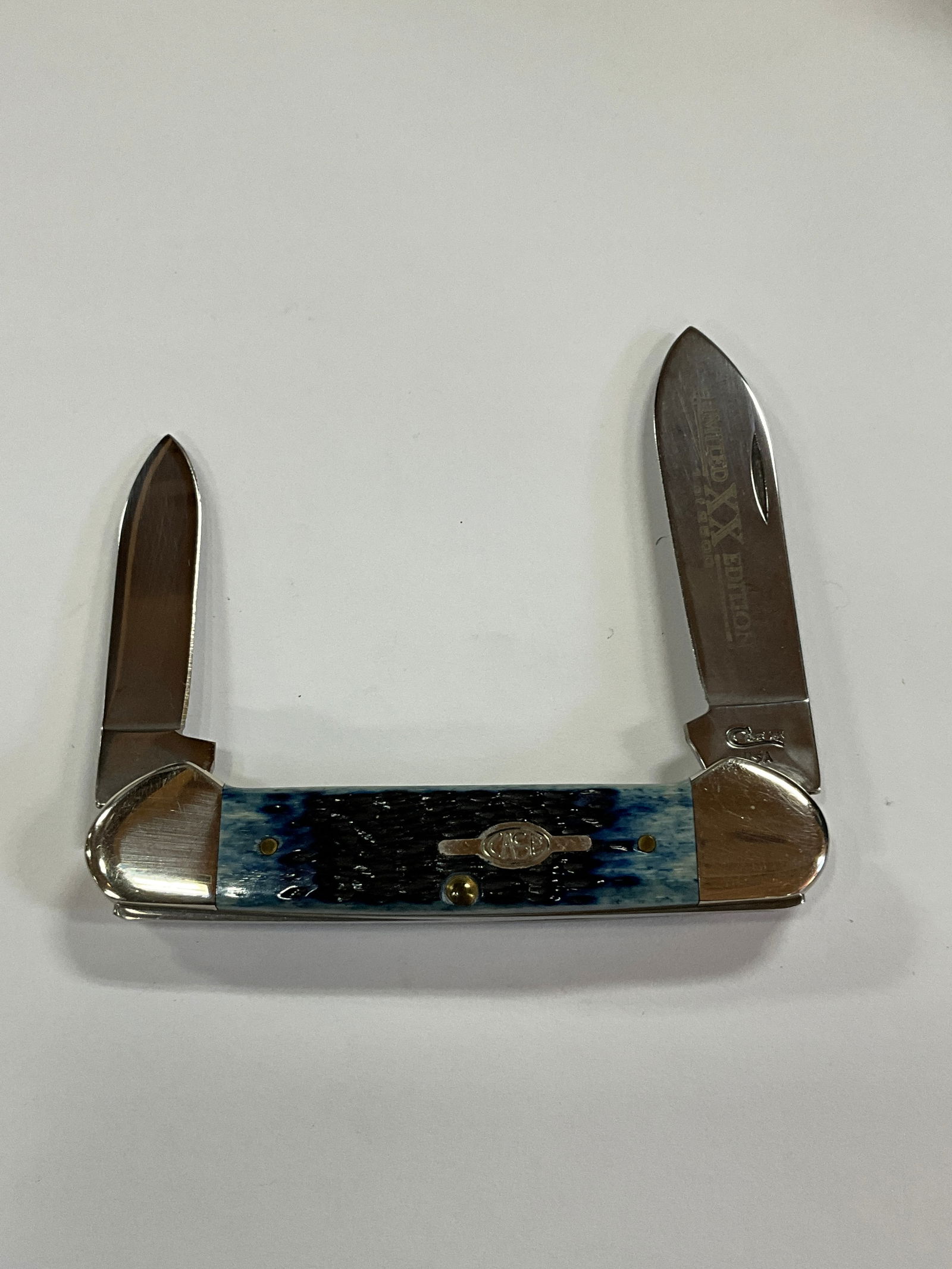 CASE XX CANOE BLUE STAG HANDLE POCKET KNIFE: 62131. 1 OF 2500 MADE