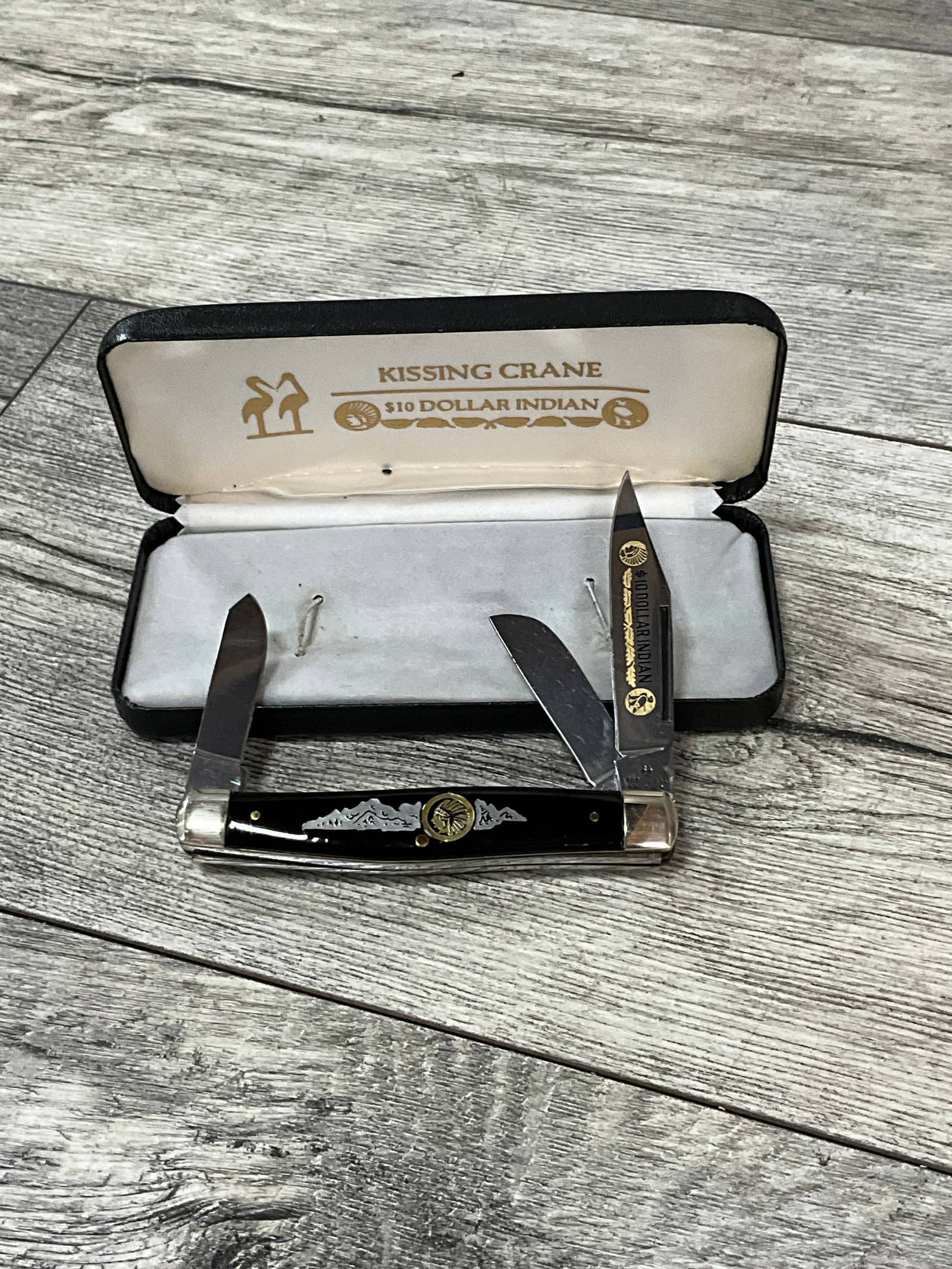 3 Blade Kissing Crane Knife Auction