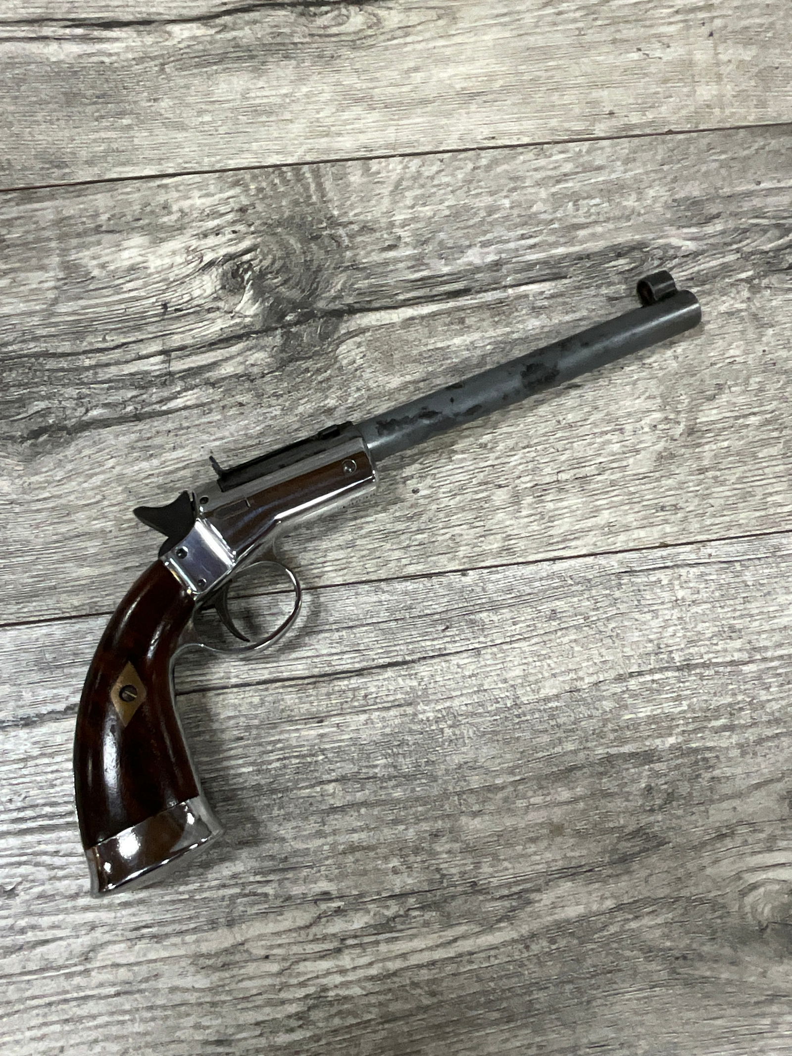 WEST GERMAN MADE SINGLE SHOT 22 TARGET PISTOL. HY HUNTER FIREARMS: SERIAL NO. 06061