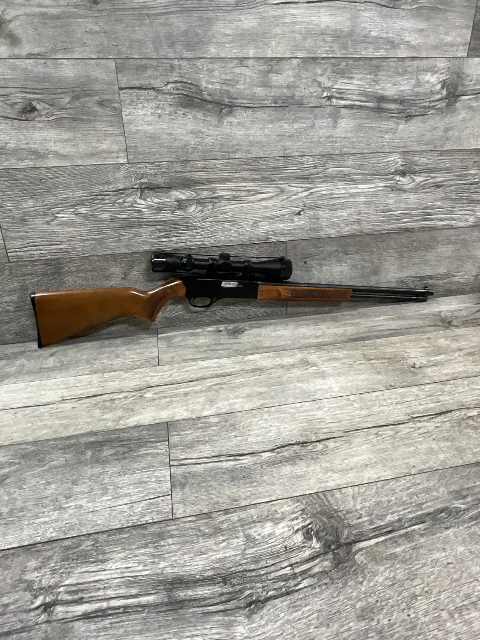 WINCHESTER MODEL 190 - 22LR: SERIAL NO. B21493341. WITH TASCO SCOPE.