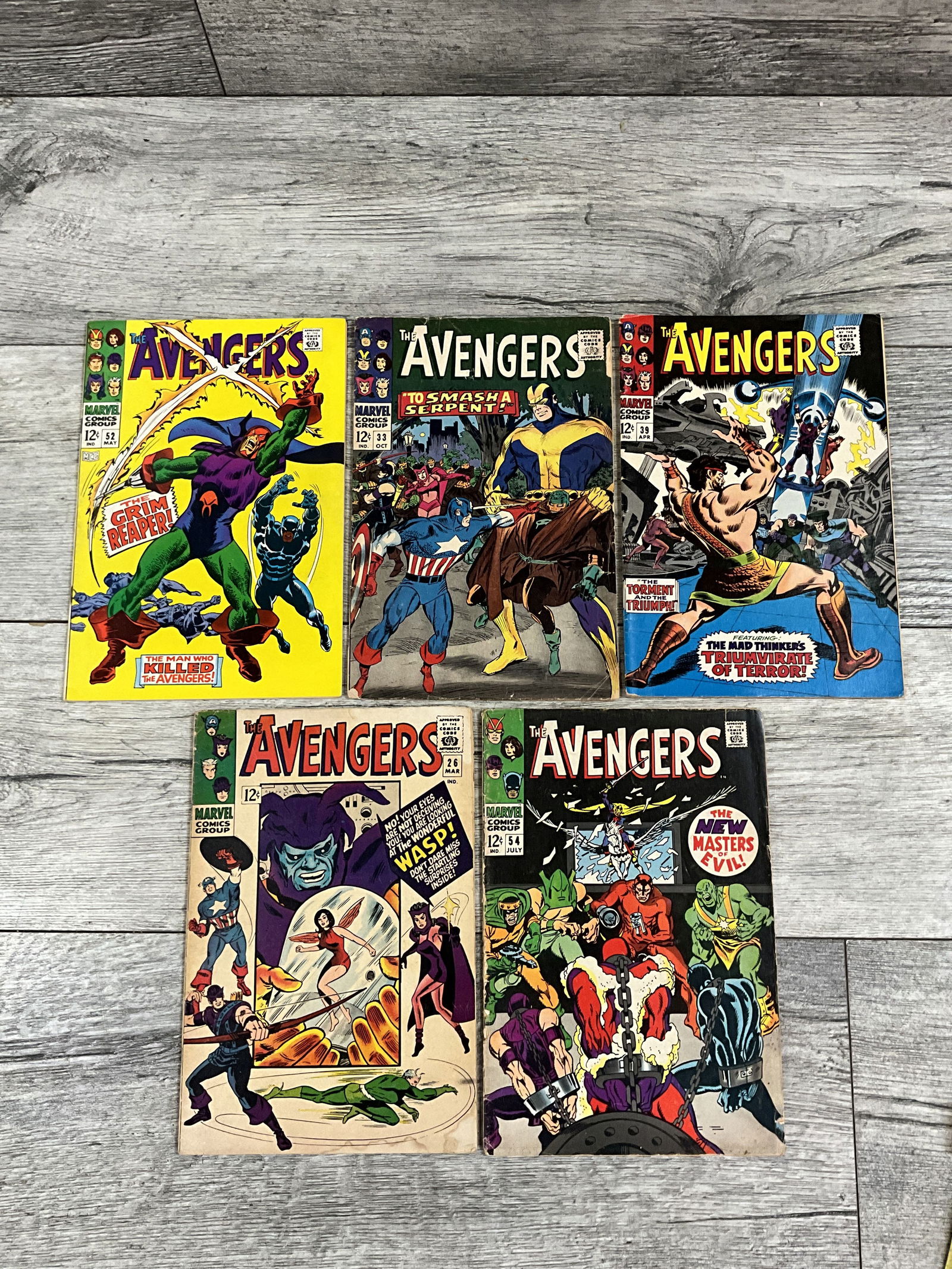 Five issues of The Avengers, #'s 26, 33, 39, 52, and 54.  Marvel comics (1 of 2)