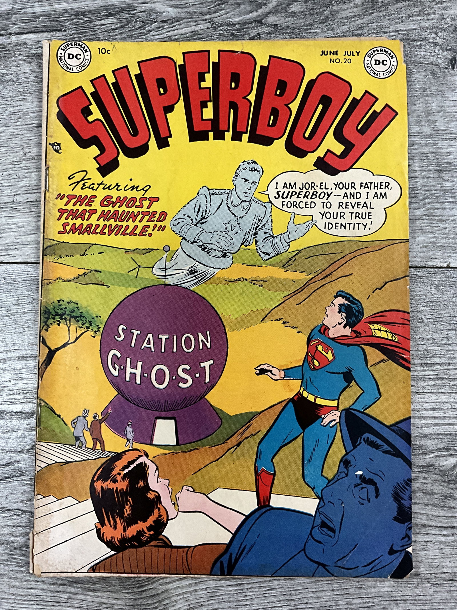SuperBoy #20.  Dc comics (1 of 2)