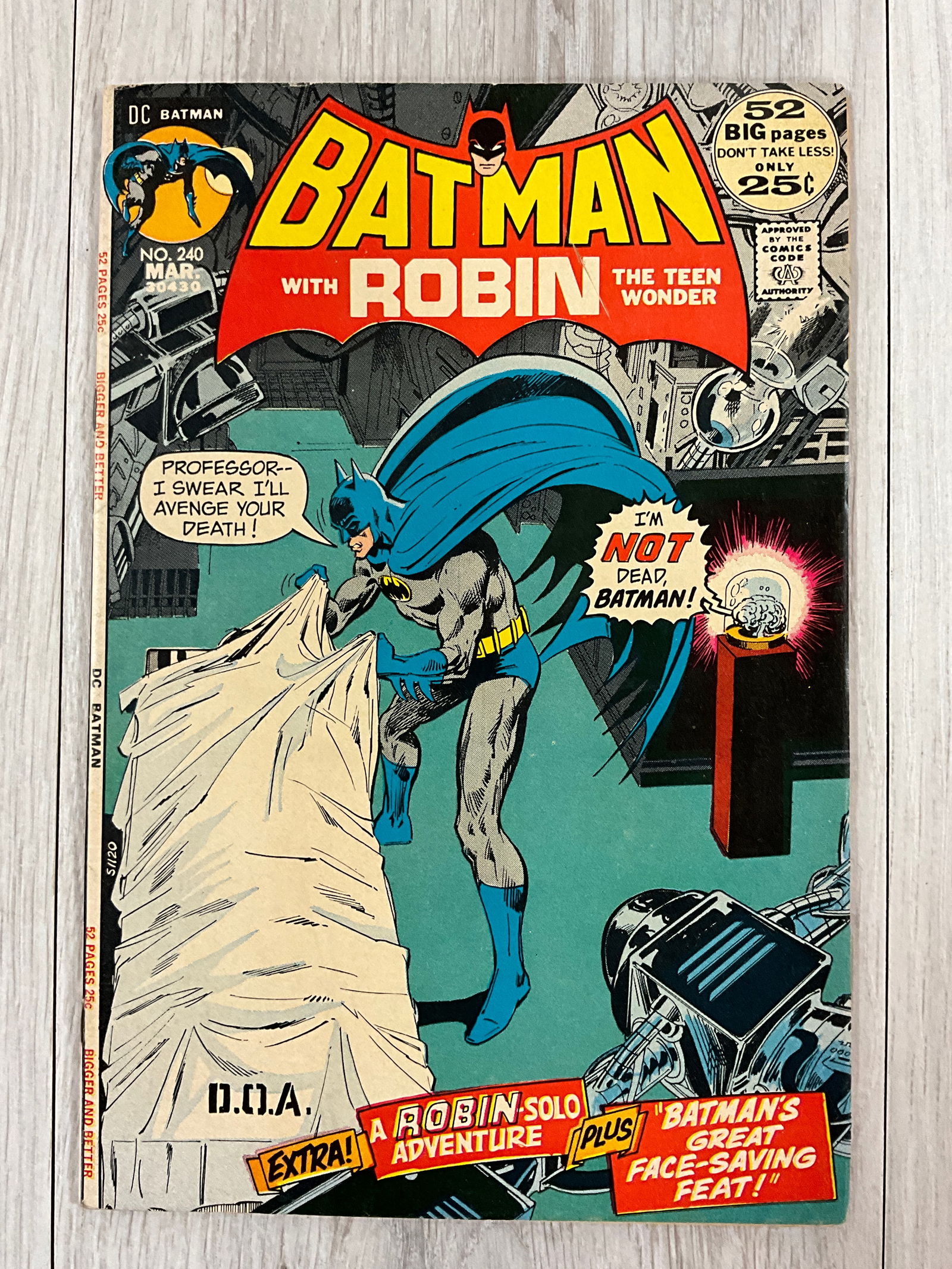 BATMAN WITH ROBIN NO. 240: DC COMIC. HIGH GRADE