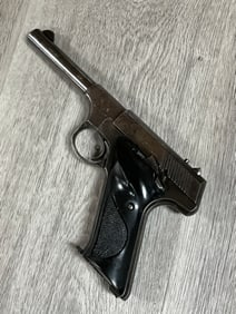 COLT HUNTSMAN - 22 LONG RIFLE