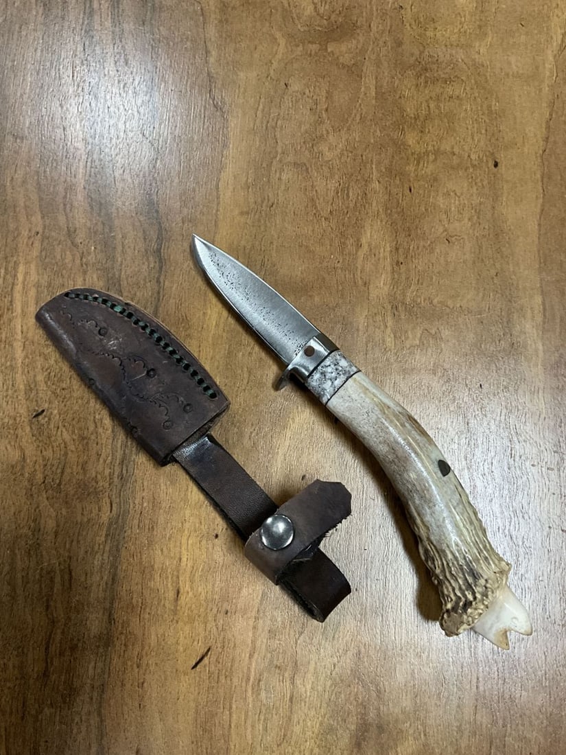 Handmade Stag Handle Fitted Blade Knife: Marked L.B., 8.5" overall length. Very good condition
