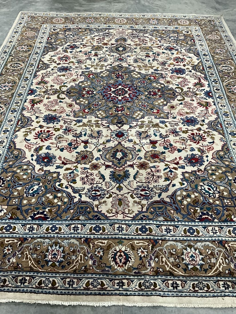 Hand Knotted Persian Rug: Very good condition. 12'-4" x 9'-7".