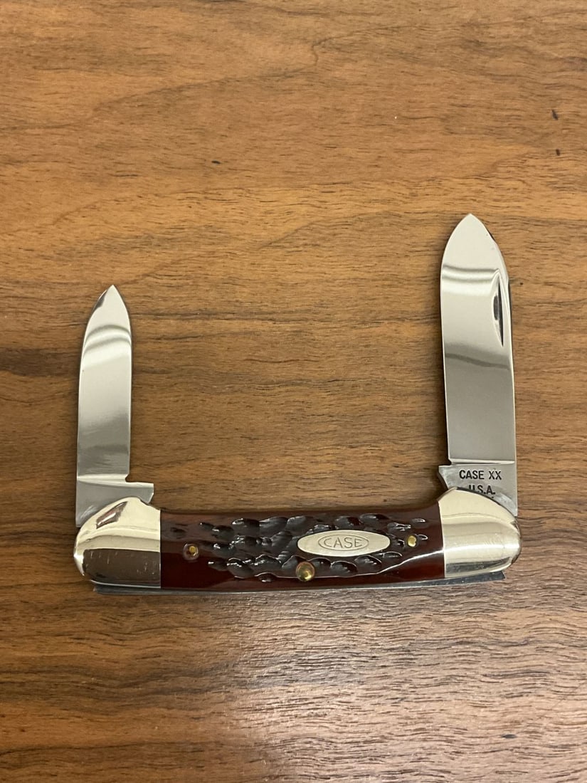 Case XX Red Bone Canoe Knife: model 62131. Excellent condition
