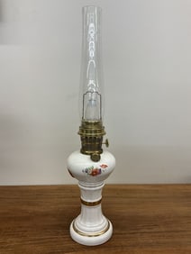 Alladin Model B-25/ Victoria Oil Table Lamp