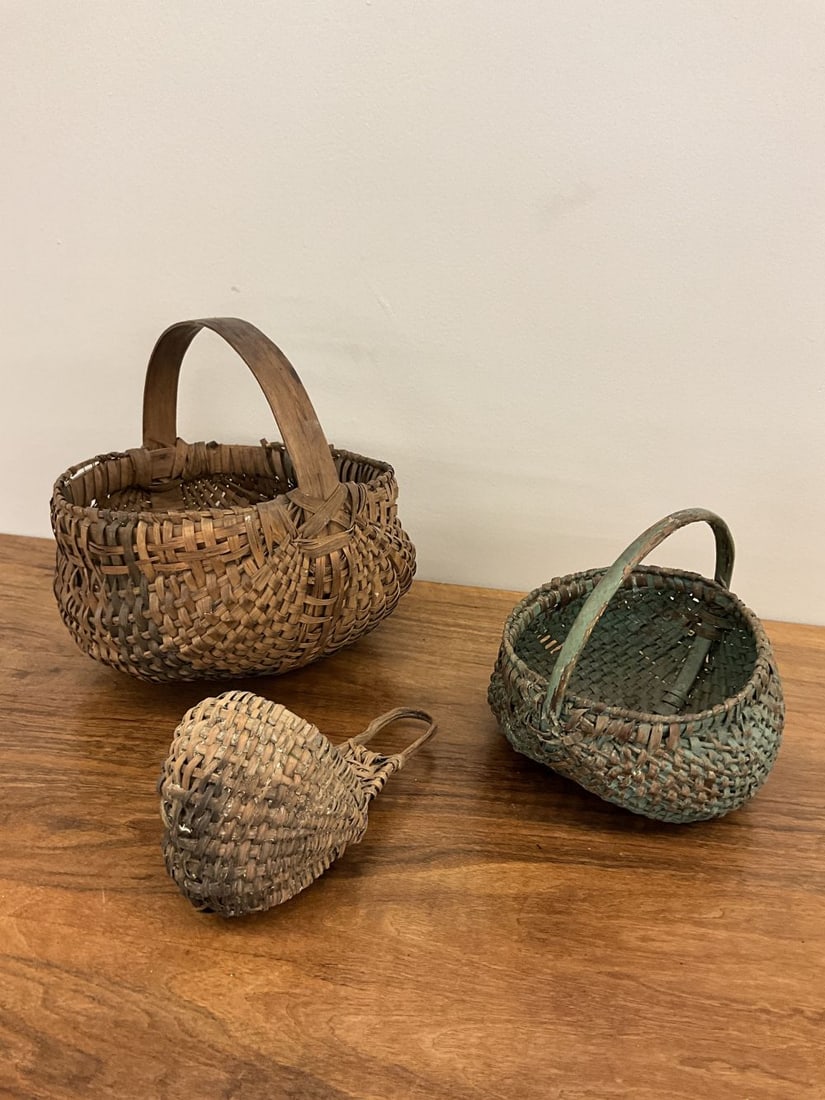 Lot of Three Antique Egg Baskets: Very good condition. One is 12" wide. One is 9" wide, and one is 4.5" wide.