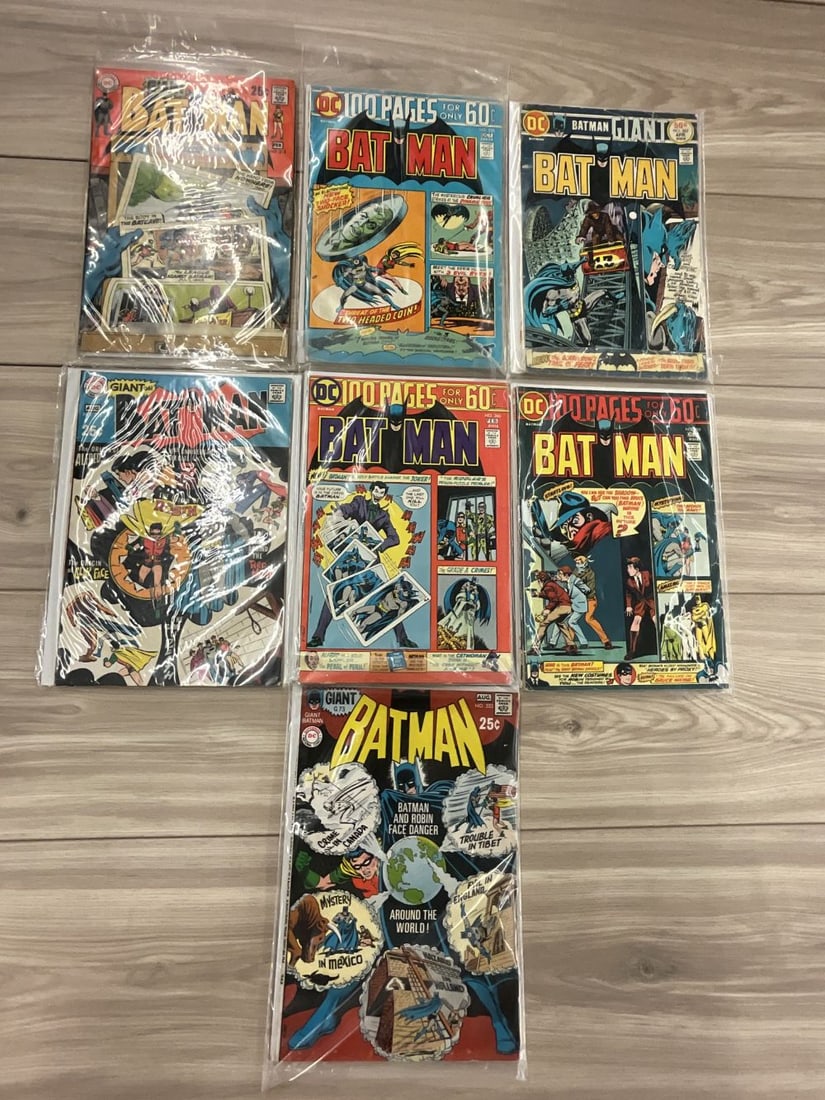 Lot of 7 Batman Giant + 100 page comics: Lot of 7 Batman Giant + 100 page comics