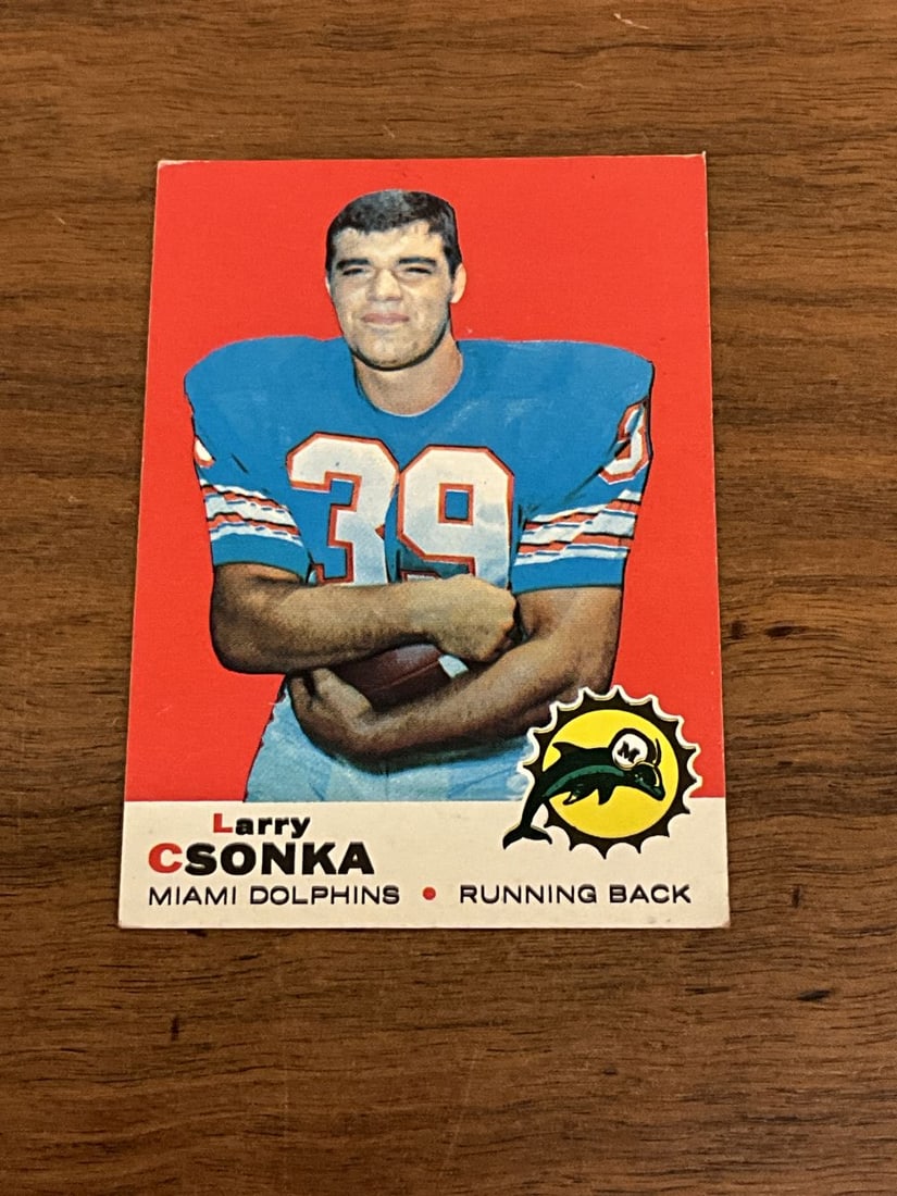 1969 Topps Larry Csonka Rookie card # 120: 1969 Topps Larry Csonka Rookie card # 120