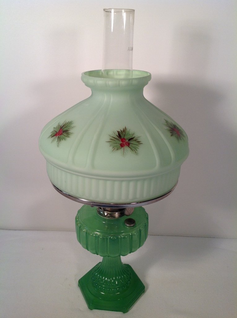 1934 Aladdin Green Cathedral Oil Lamp Mar 07, 2015 AOK Auction