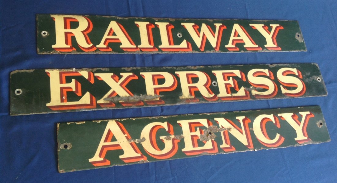 3 Piece Railway Express Agency Sign: Original Porcelain 3 Piece Single Sided Railway Express Agency Sign. Each Word is One Part of the Sign. Text Reads, “Railway Express Agency”5” Tall x 33” Wide for 1st Part “Railway”, 5” 