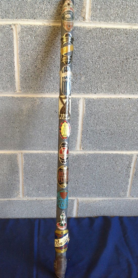 Lot of 11 Vintage Bicycle Head Badges (1 of 5)