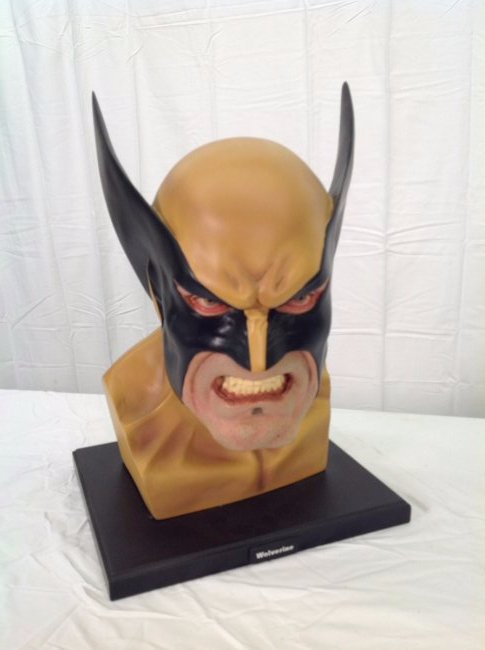 Wolverine Life size bust by Alex Ross #451/700: Classic Looking Wolverine #451/700