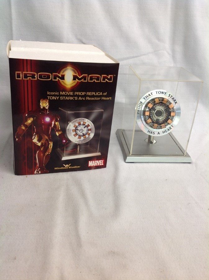 Iron Man "Tony Stark's Arc Reactor Heart" Movie Prop: Iron Man "Tony Stark's Arc Reactor Heart" Movie Prop by Windlass Studios