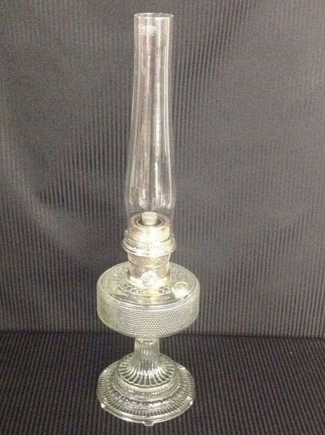 Clear Crystal Aladdin Oil Lamp (1 of 4)