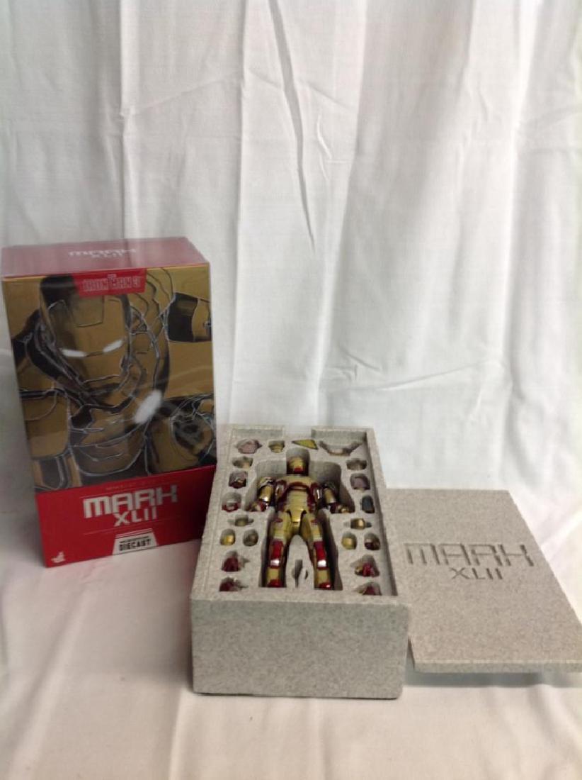 Iron Man Mark XLII Diecast Figure (1 of 3)