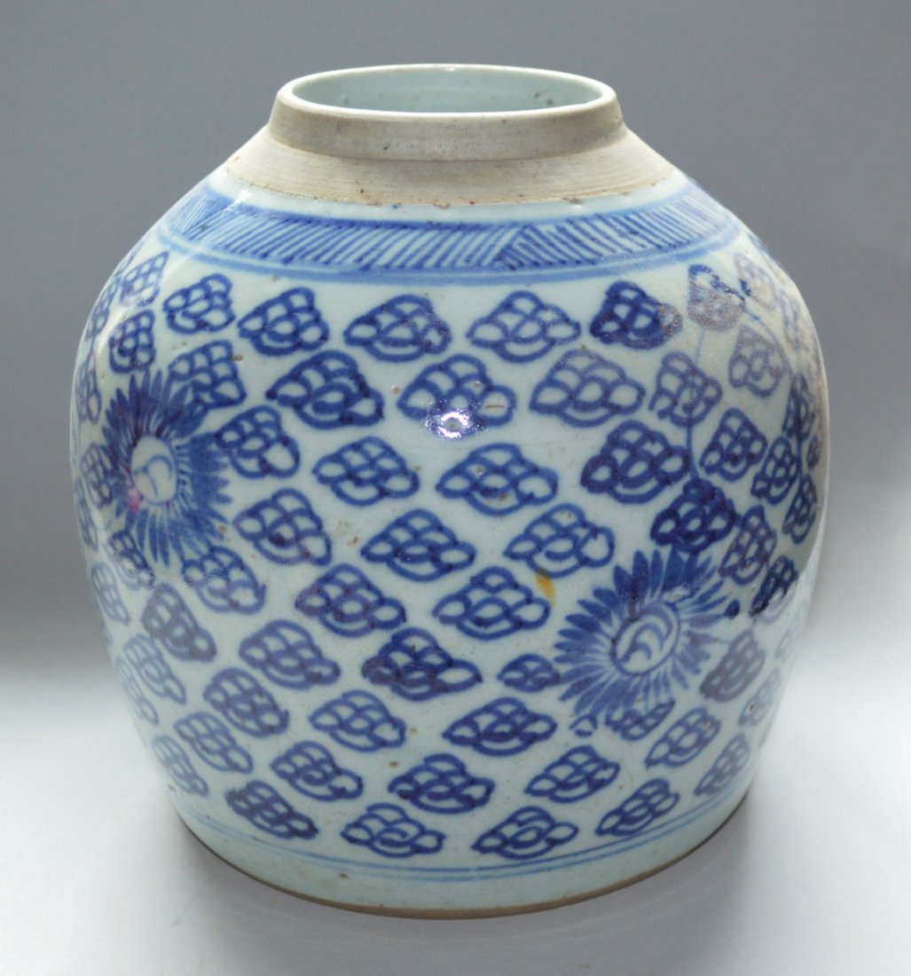 Qing Dynasty Large Blue and White Tea Jar (1 of 3)