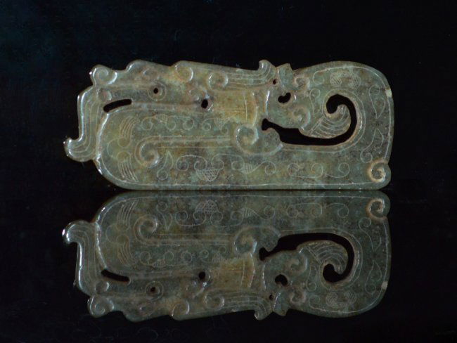 Han Dynasty Jade Crouching Dragon (1 of 2)