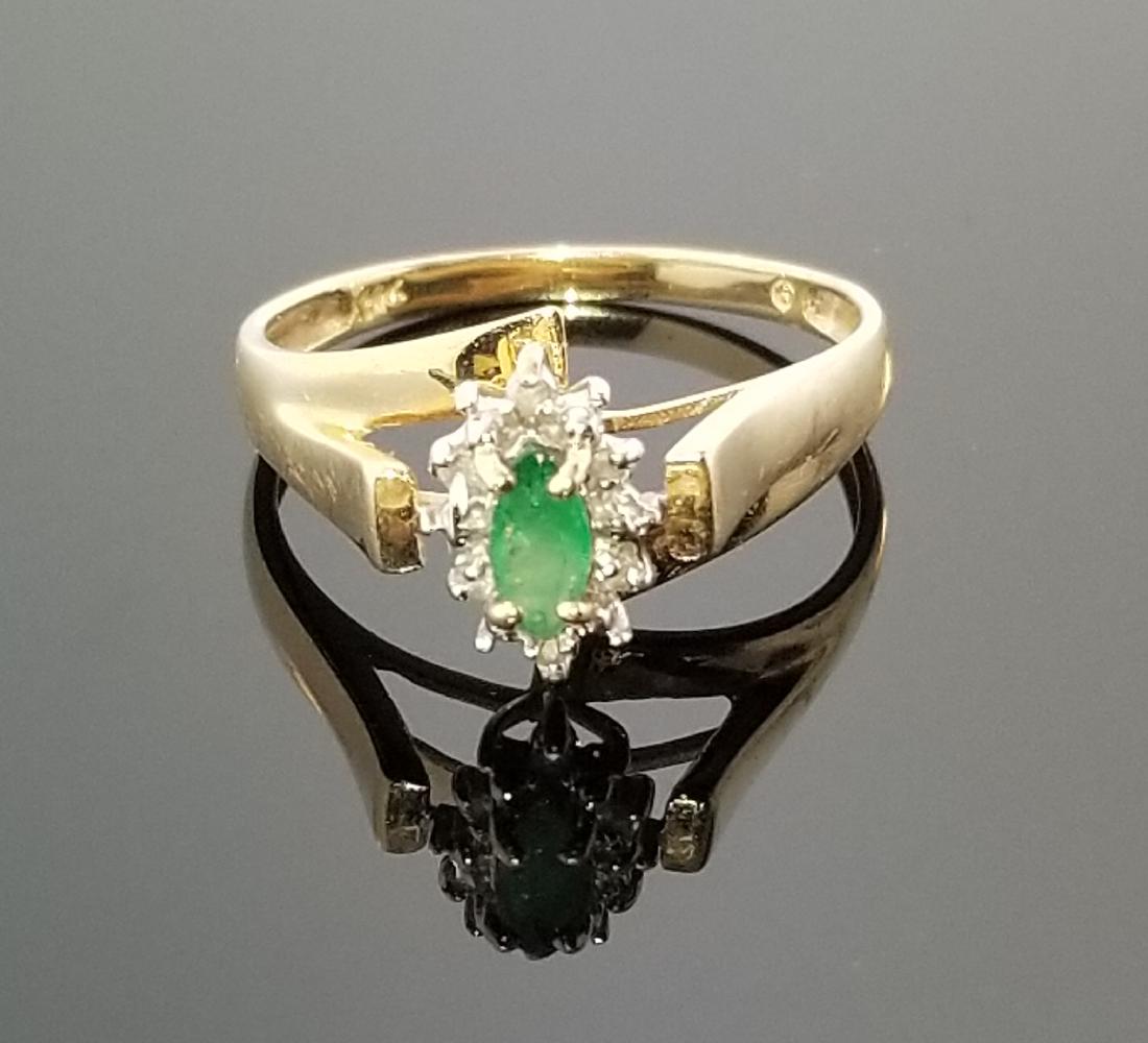 14K Yellow Gold, Emerald, & Diamond Ring aprx 0.273ctw (1 of 6)