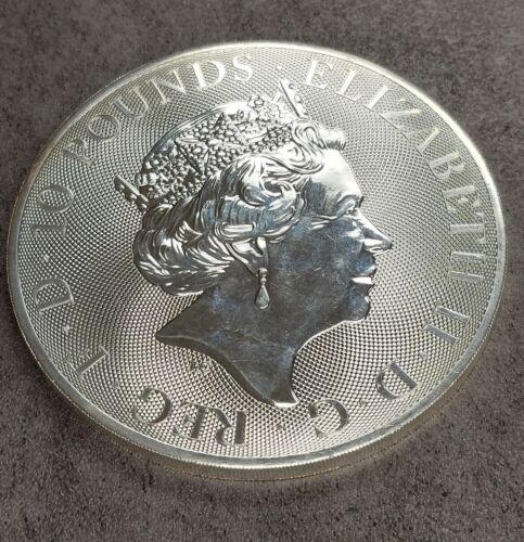 2021 Queen Elizabeth 10 Pound Silver 10 oz Round (1 of 5)