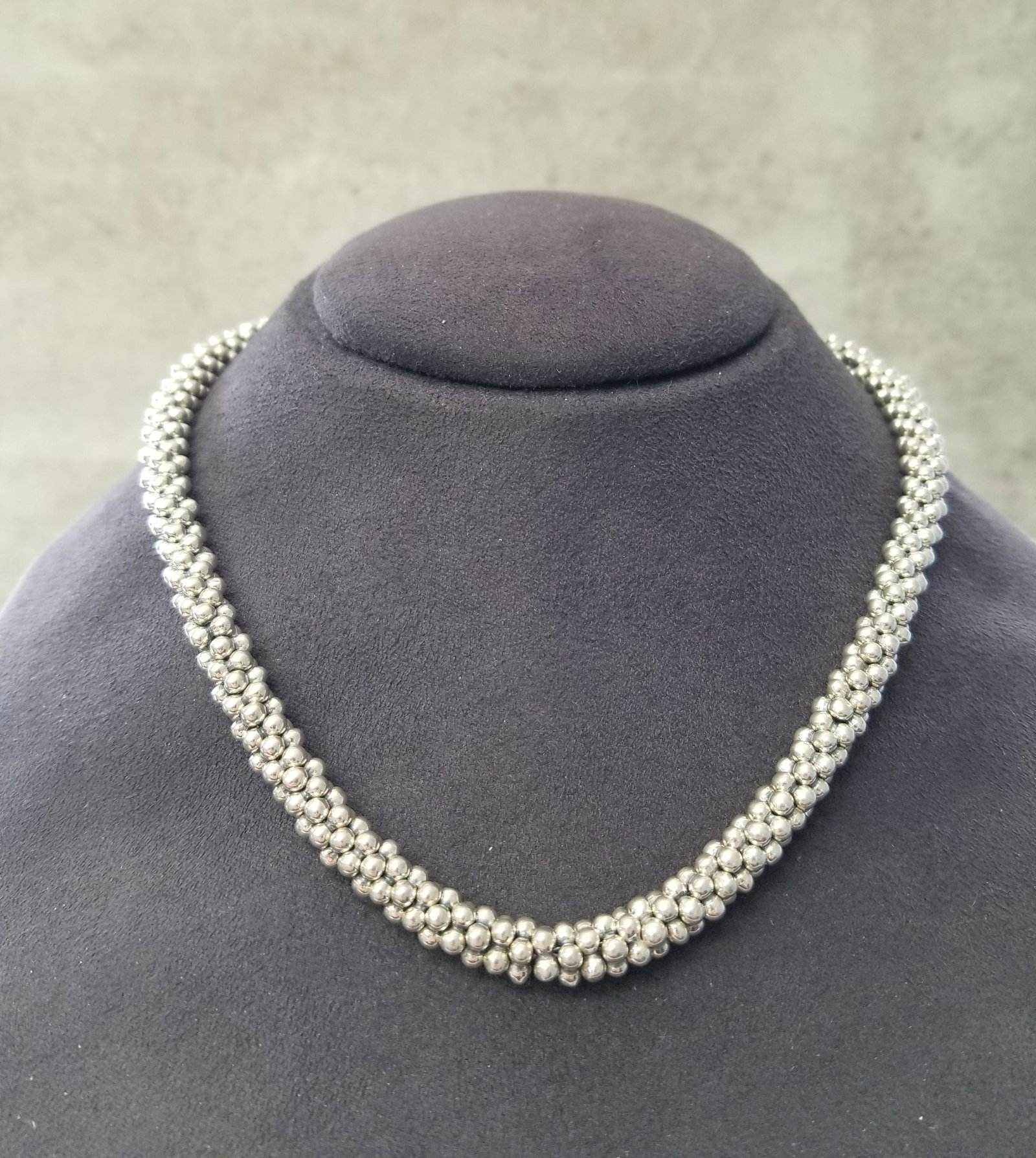 Sterling Silver LAGOS Caviar Beaded Necklace: This is a Sterling Silver LAGOS Caviar Beaded Necklace with round clasp. It is 16 in long and weighs 104 grams.