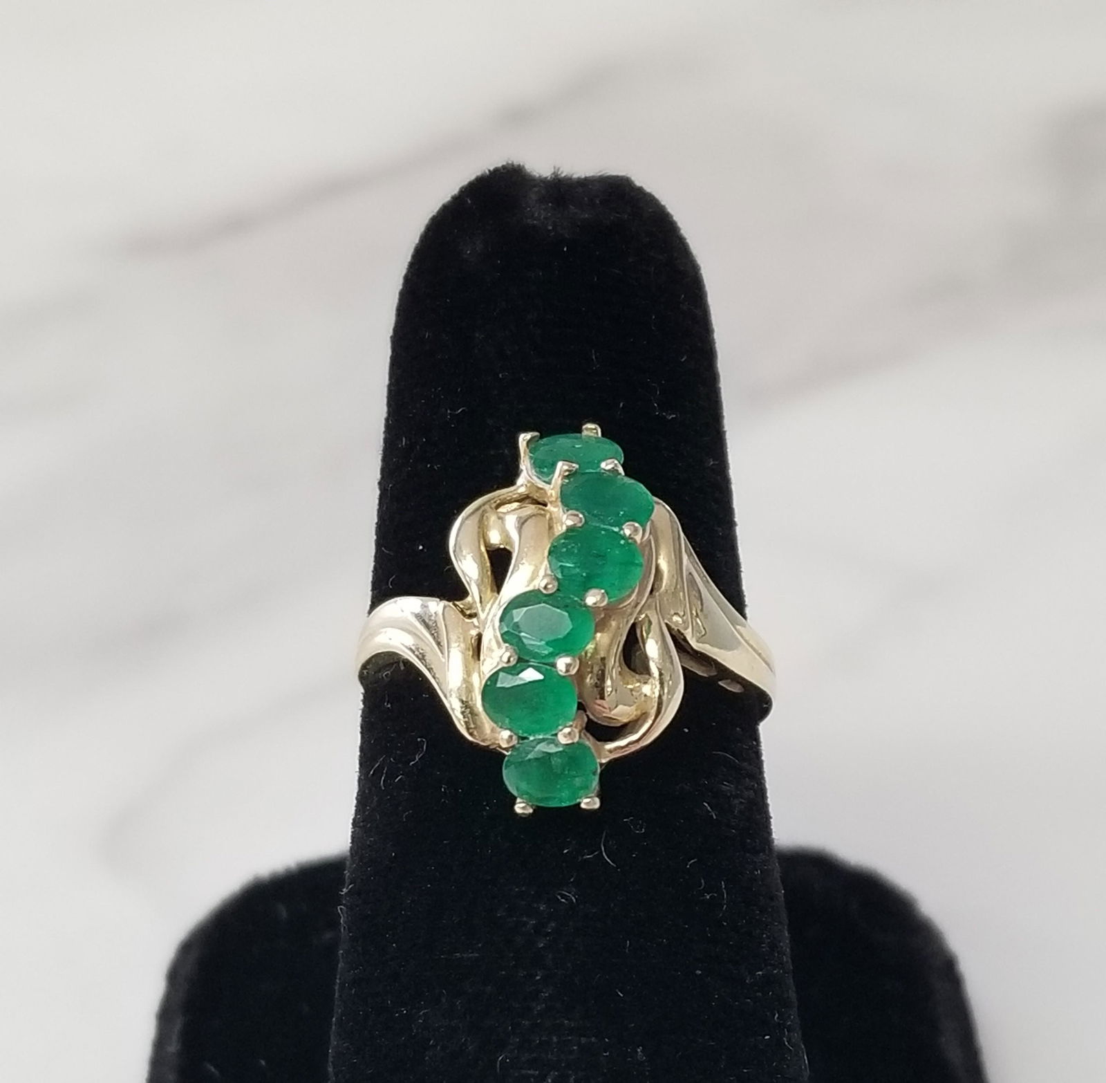 10k Gold Emerald Ring (1 of 6)