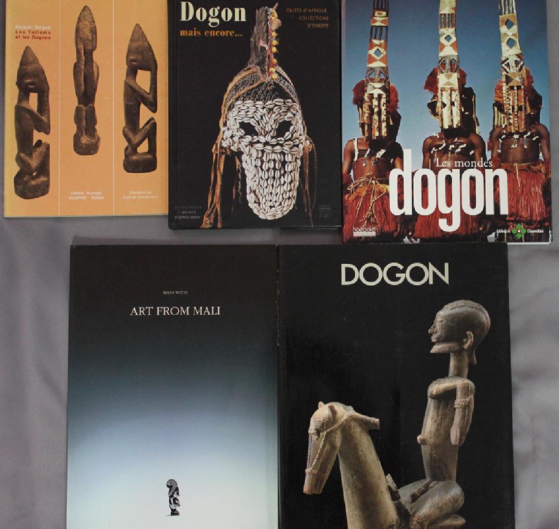Ensemble de 5 ouvrages: "Les Tellems et les Dogons (1 of 1)