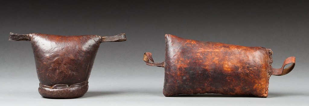 Two Guragué headrests (1 of 1)