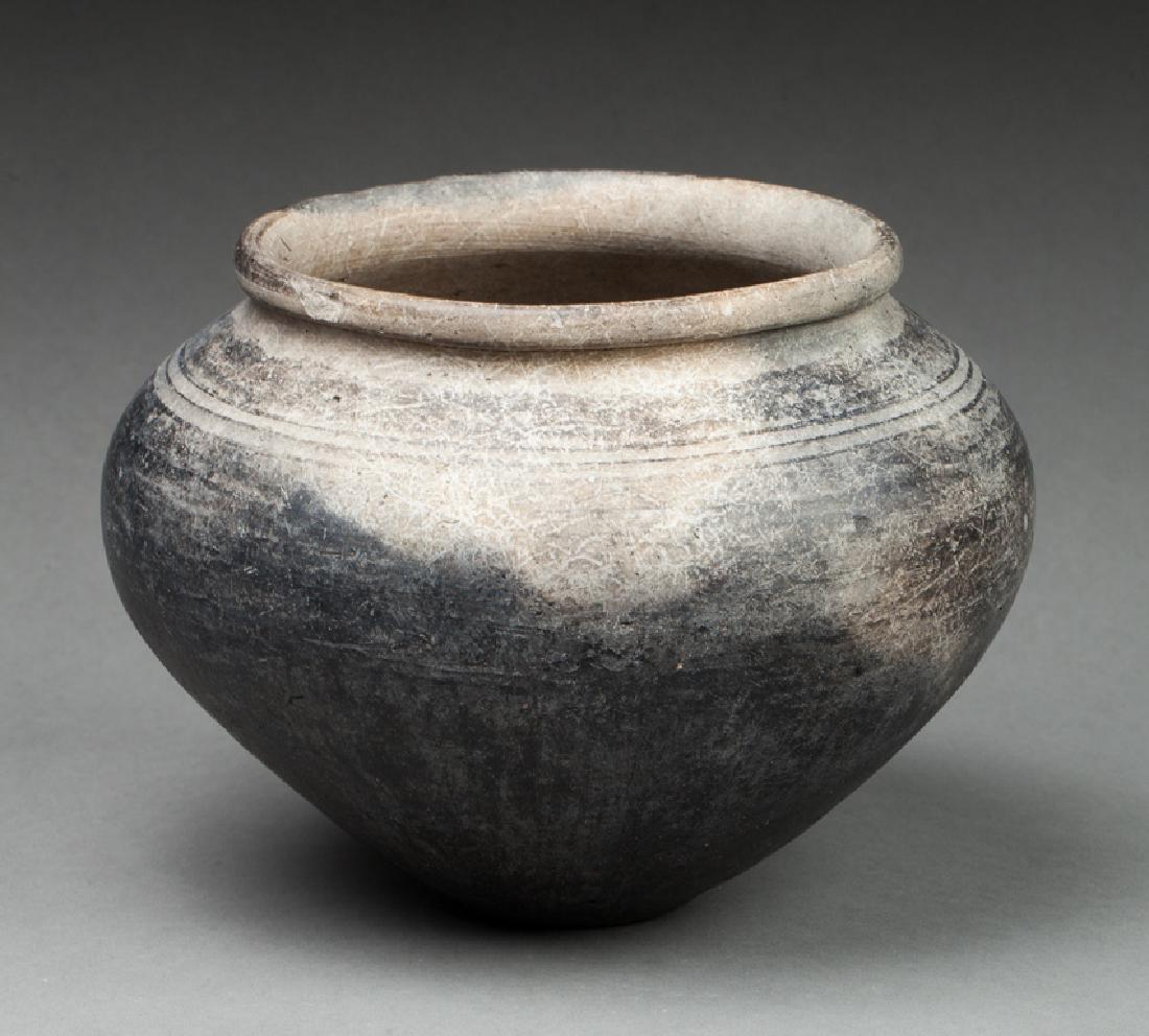 Amlash vase (1 of 1)