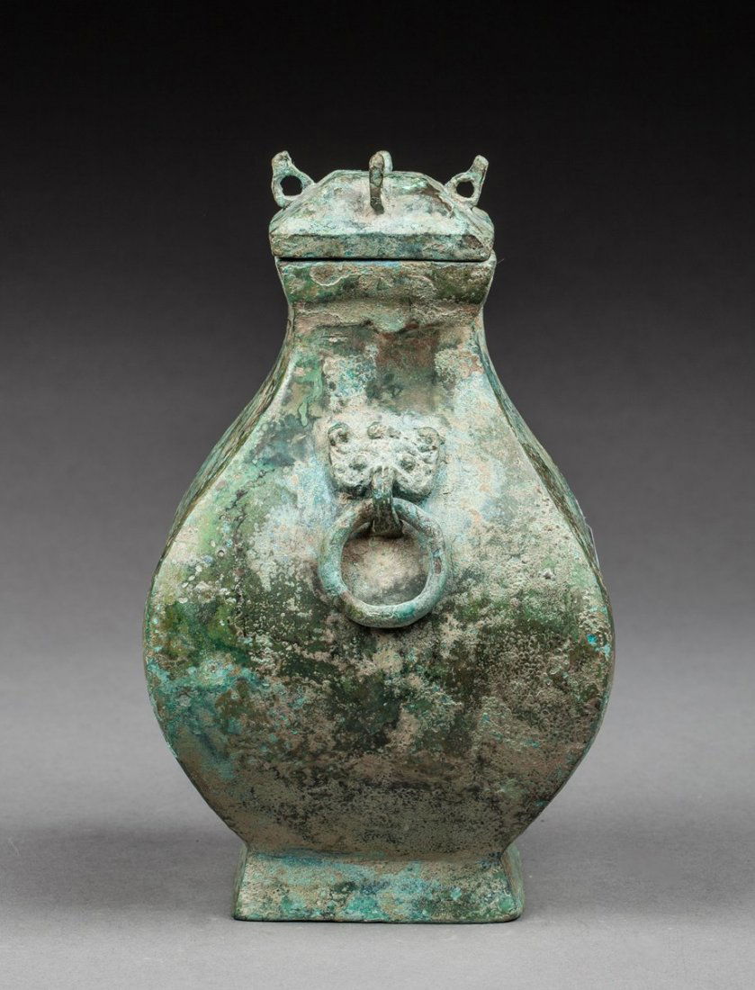 Han Hu Vase (1 of 2)