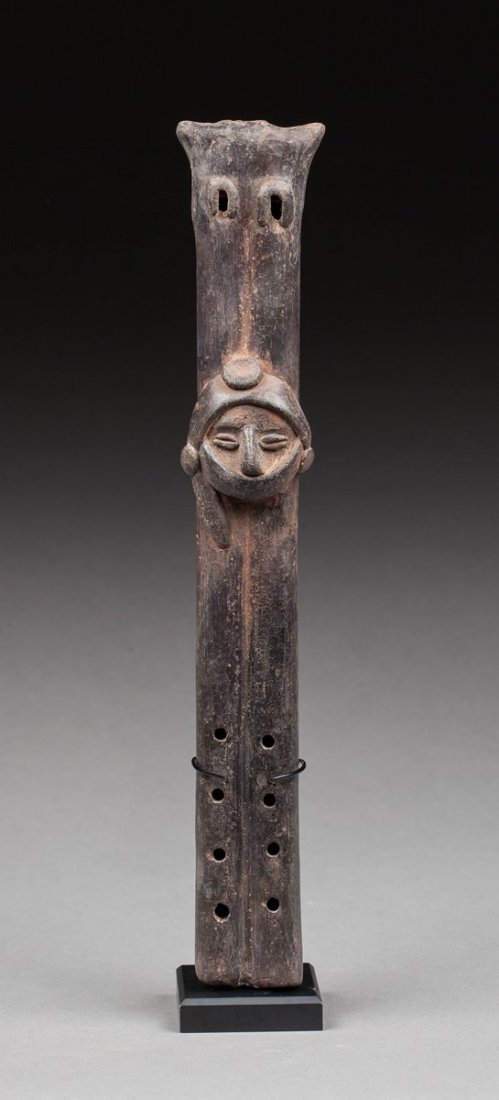Colima flute. (1 of 1)