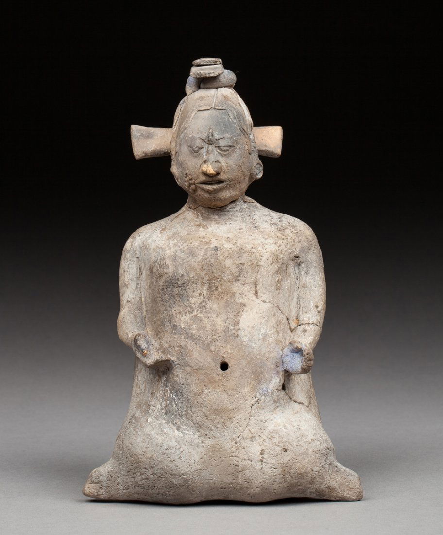 Maya Jaina Island dignitary (1 of 4)