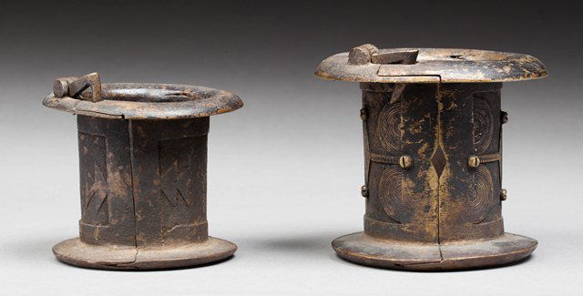 Two ankle ornements. (1 of 1)