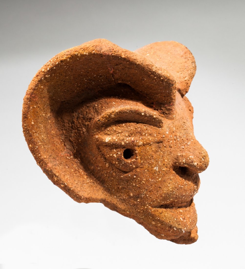 Nok dignitary head (1 of 2)