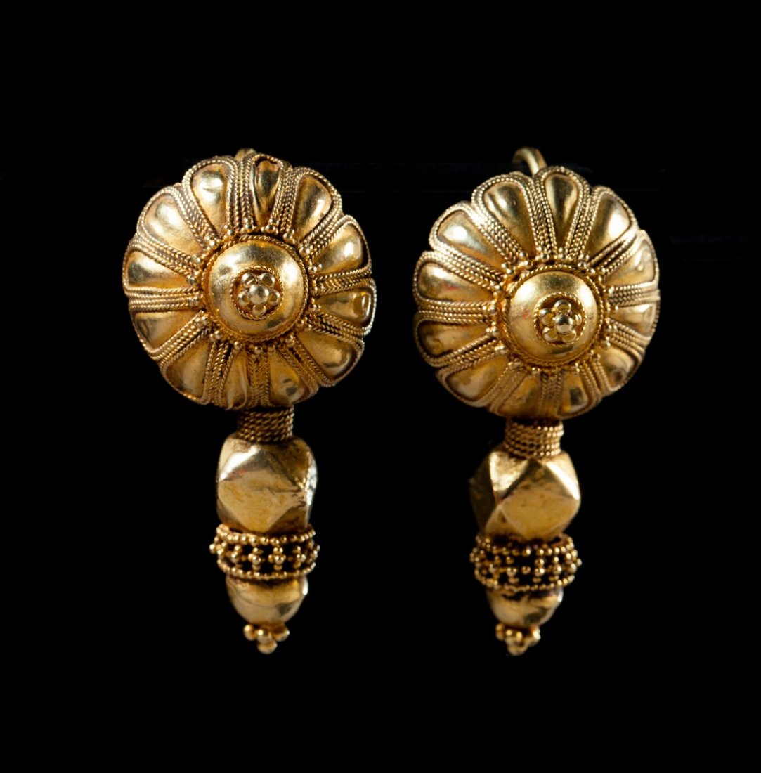 Pair of Indian earrings ornaments (1 of 1)