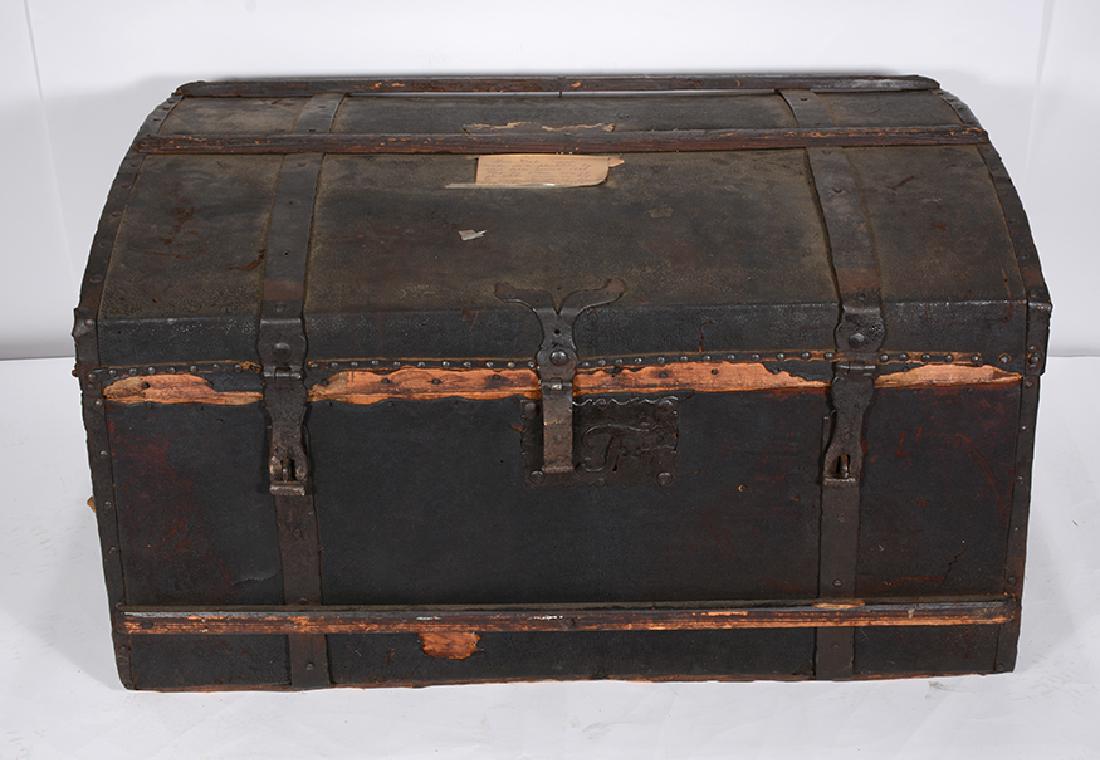 Slave Made "P" Trunk From The Estate of Henrietta (1 of 11)