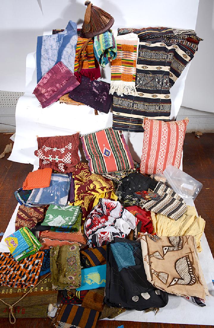 African Clothing, Textiles & Rare Items. (1 of 3)
