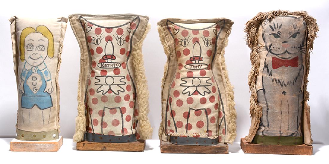 4 Circus Knockdown Dolls. (1 of 3)