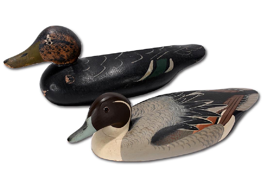 Pair of Woodland Decoys. (1 of 4)