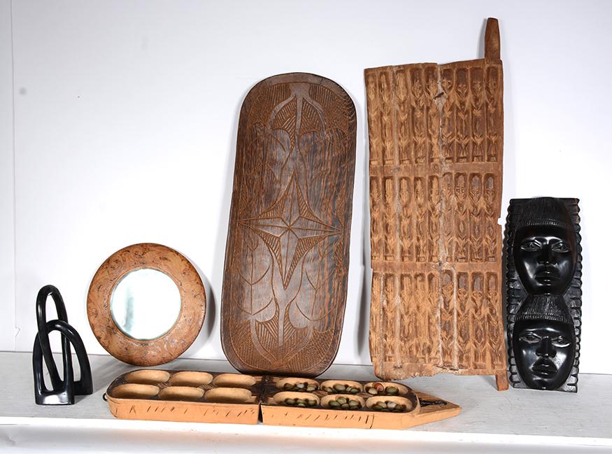 African Art Box Lot. (1 of 3)