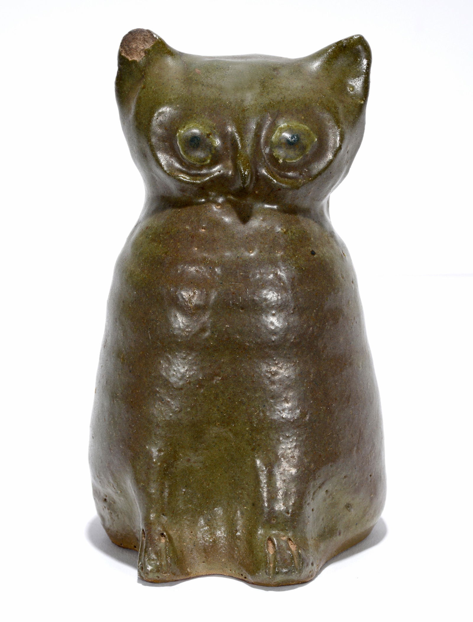 Arie Meaders (attrib). Pottery Owl. (1 of 8)