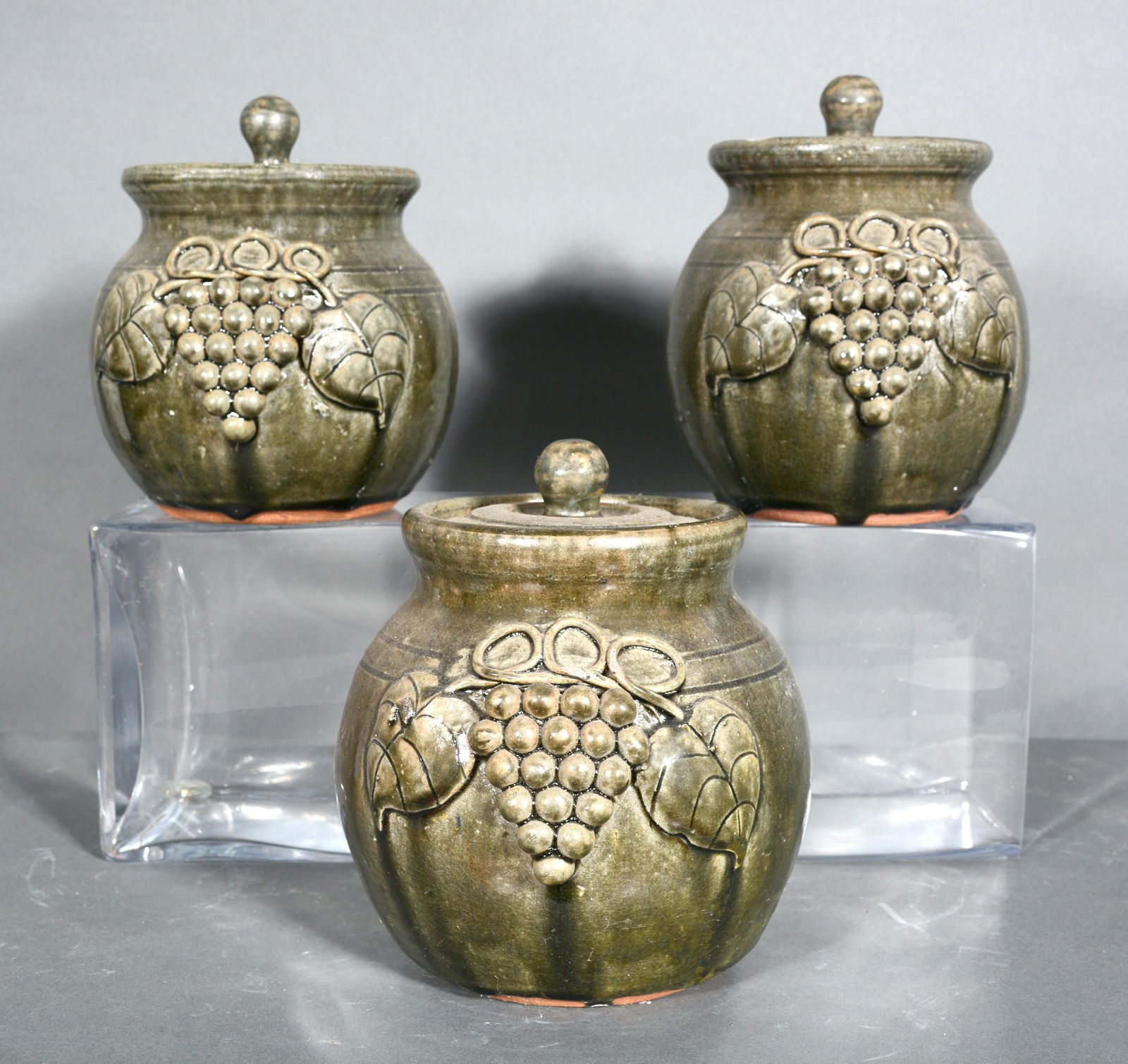 John Meaders. 3 Grape Decorated Bean Pots. (1 of 4)