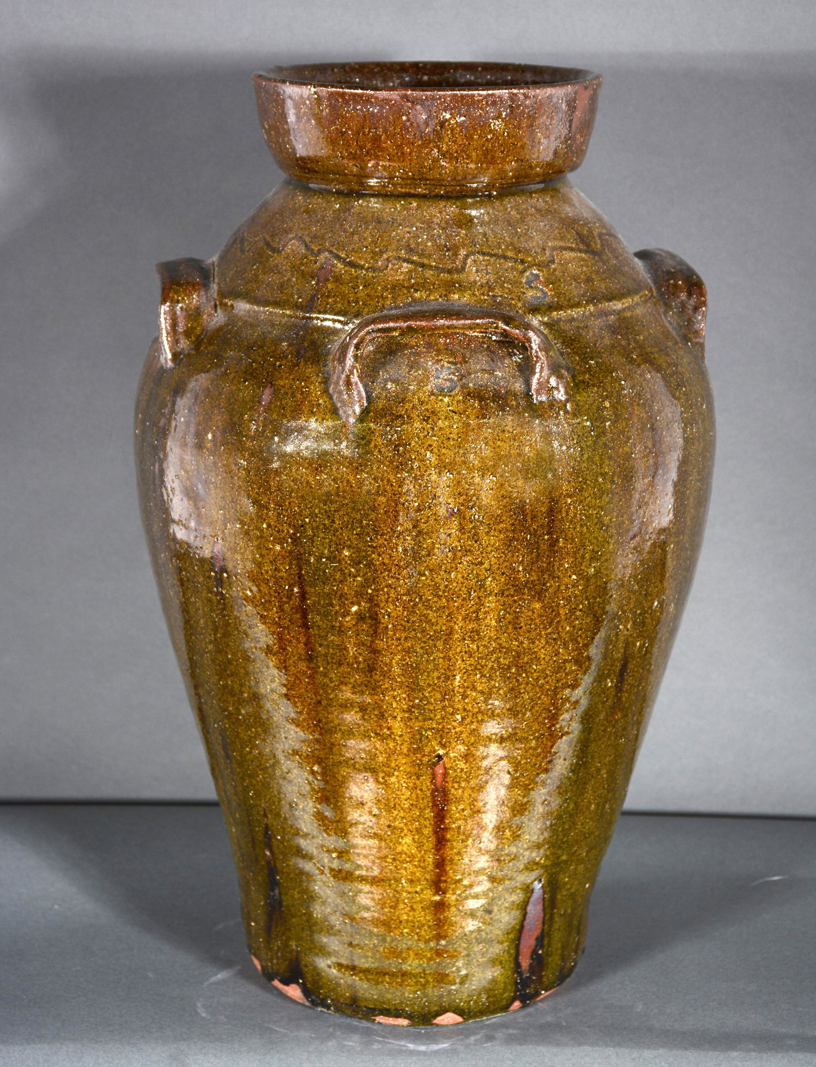 B.B. Craig. Five Gallon Churn. (1 of 4)