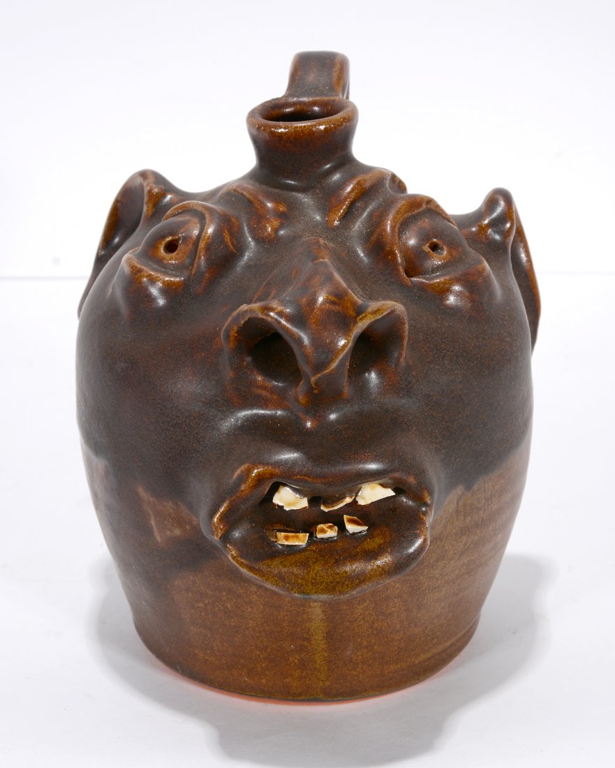 Robert Brown. Pint Size Face Jug. (1 of 3)