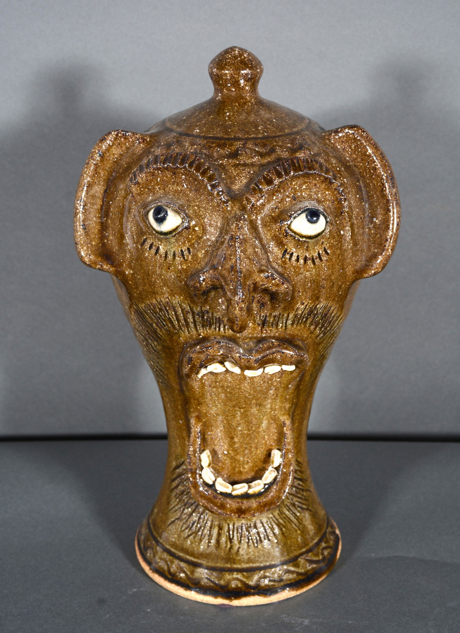 Steve Abee. Screaming Wig Stand. (1 of 3)