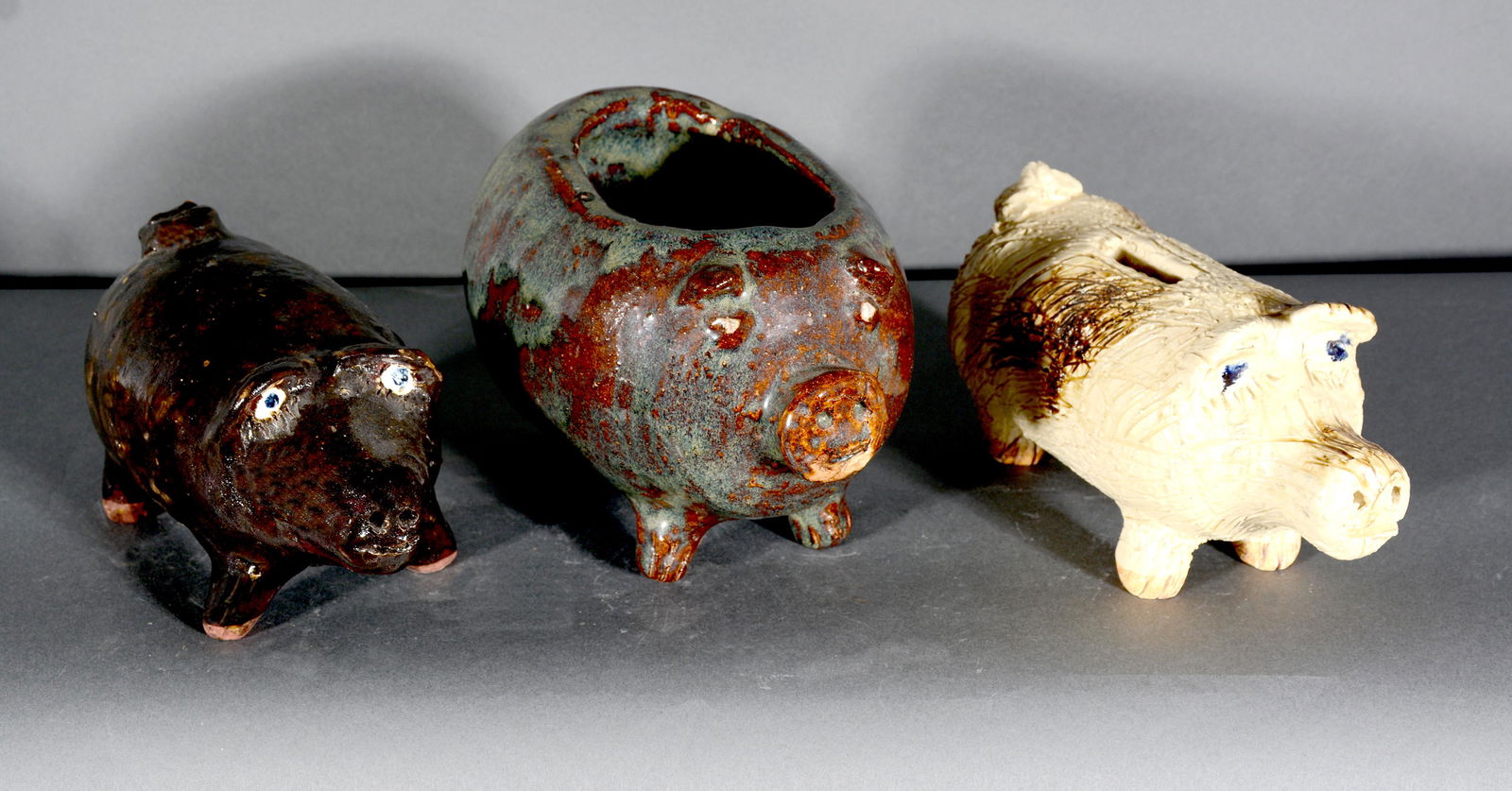 Marie Rogers. 3 Ceramic Pigs. (1 of 2)