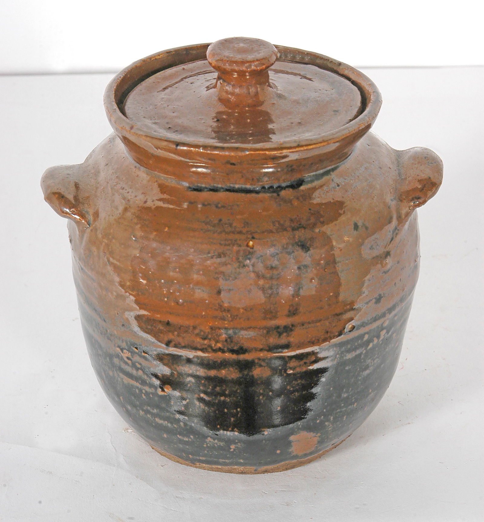 Marie Rogers. Bean Pot With Lid. (1 of 1)